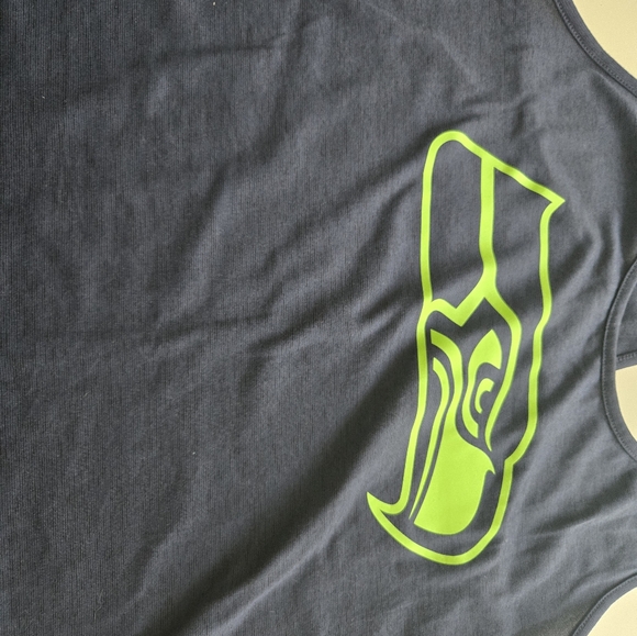 Seahawks tank - Picture 3 of 4